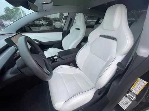 2024 Tesla Model 3 Performance