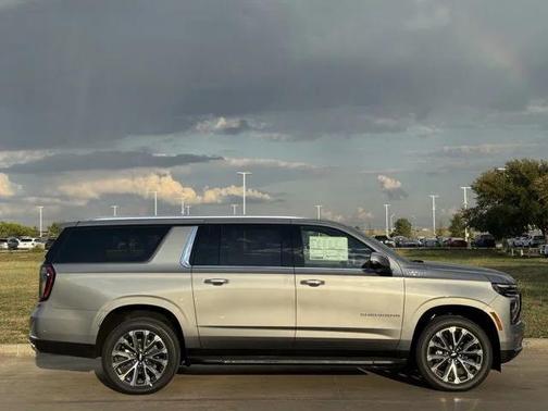 2026 Chevrolet Suburban High Country