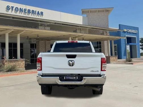 2024 RAM 2500 Tradesman Crew Cab 4x4 6'4' Box