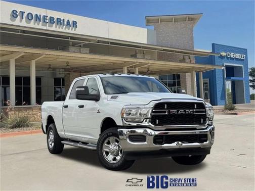 2024 RAM 2500 Tradesman Crew Cab 4x4 6'4' Box