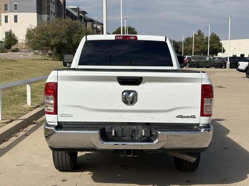 2024 RAM 2500 Tradesman Crew Cab 4x4 6'4' Box