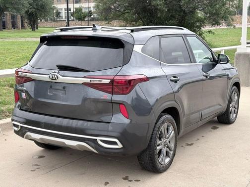 2021 Kia Seltos S