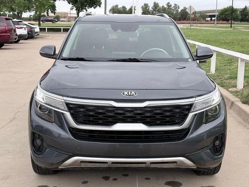 2021 Kia Seltos S