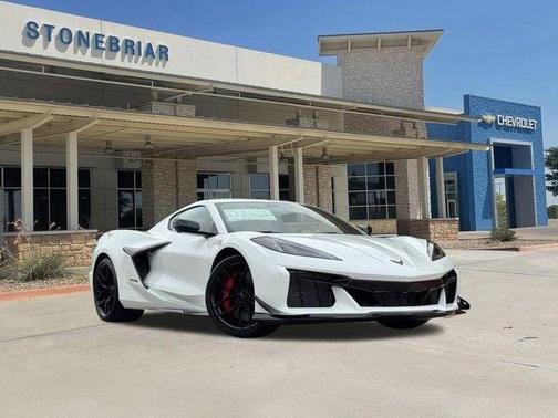 Arctic White 2026 Chevrolet Corvette Z06