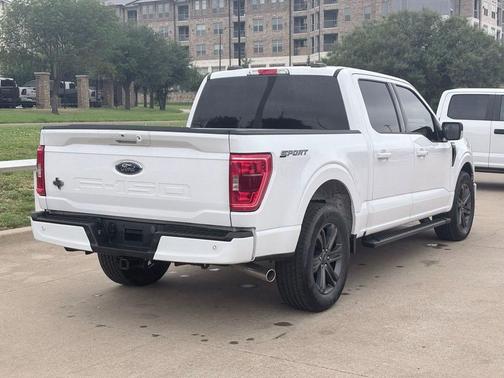 Oxford White 2023 Ford F-150 XLT