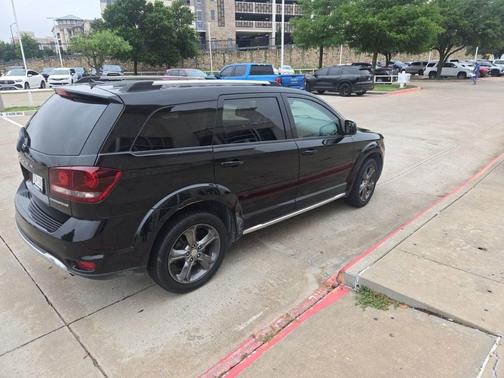 Pitch Black Clearcoat 2016 Dodge Journey Crossroad