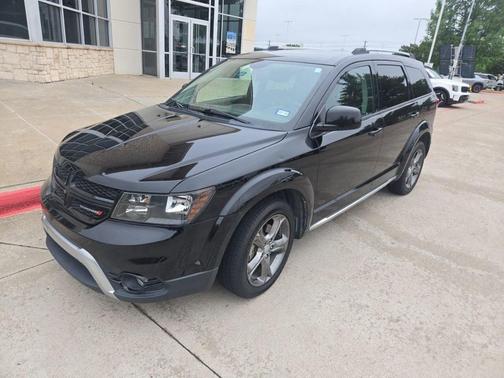 Pitch Black Clearcoat 2016 Dodge Journey Crossroad