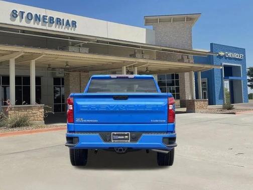 2025 Chevrolet Silverado 1500 Custom