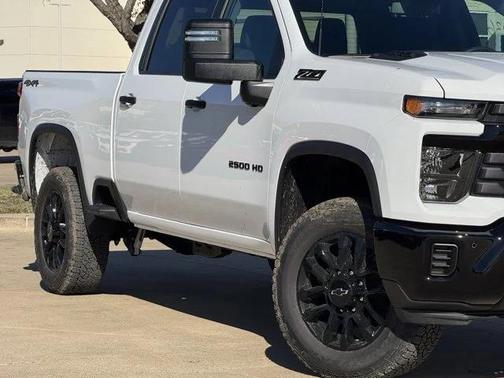 2026 Chevrolet Silverado 2500 Custom