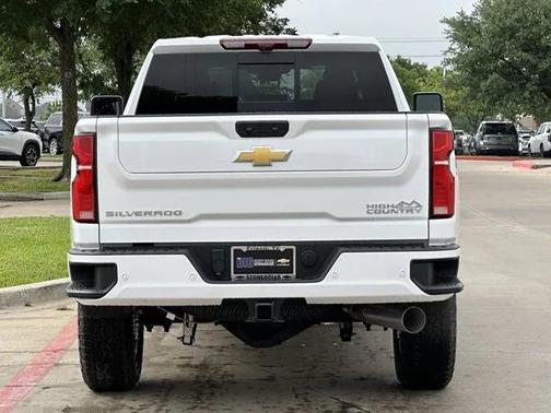 2025 Chevrolet Silverado 2500 High Country