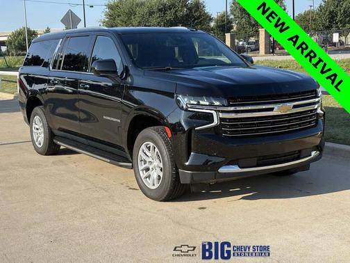 2023 Chevrolet Suburban LT