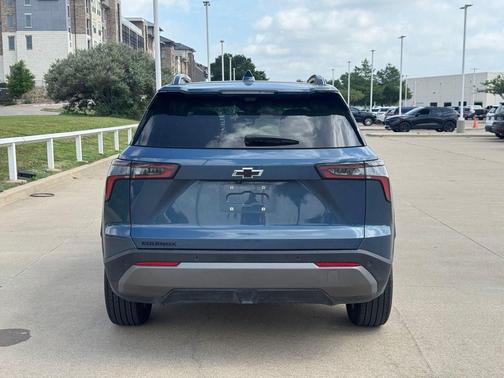 Lakeshore Blue Metallic 2025 Chevrolet Equinox 1LT