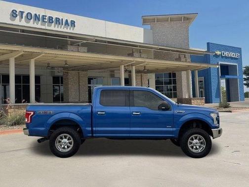 Blue 2016 Ford F-150 XLT