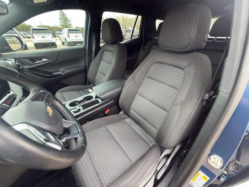 Lakeshore Blue Metallic 2026 Chevrolet Equinox 1LT