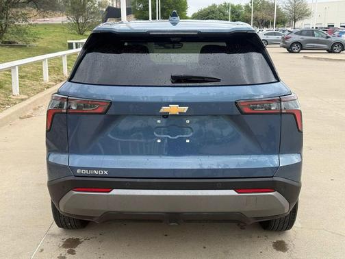 Lakeshore Blue Metallic 2026 Chevrolet Equinox 1LT