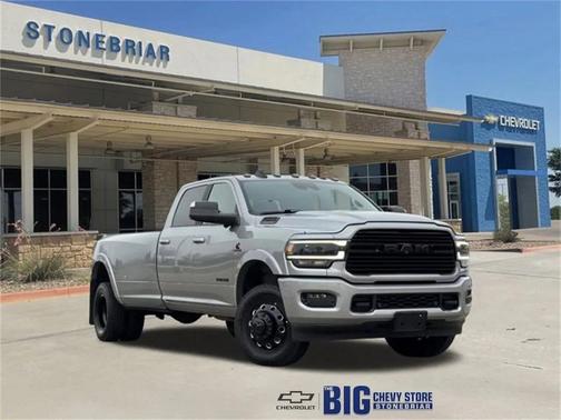 2020 RAM 3500 Laramie Crew Cab 4x4 8' Box
