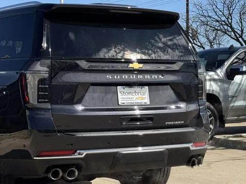 2025 Chevrolet Suburban Premier
