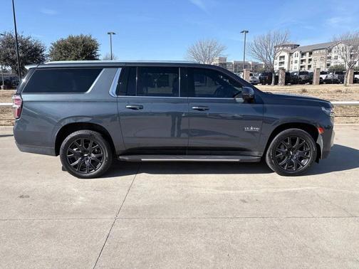 2021 Chevrolet Suburban LT