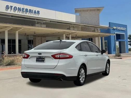 2015 Ford Fusion S