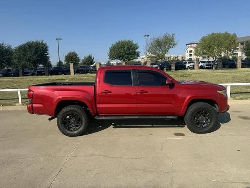 2016 Toyota Tacoma SR5