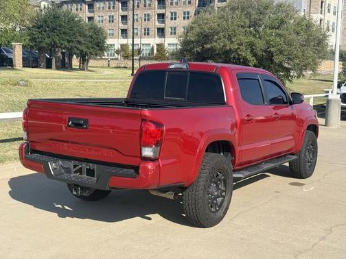 2016 Toyota Tacoma SR5