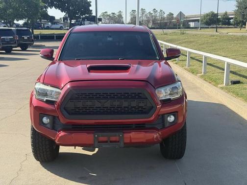 2016 Toyota Tacoma SR5