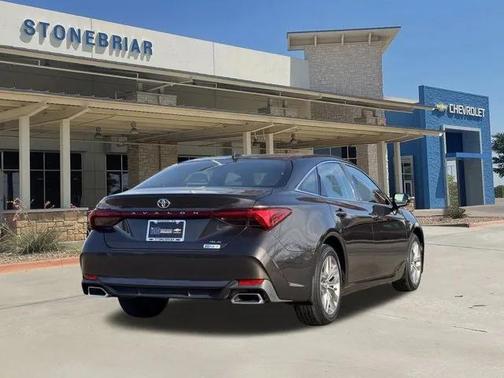 2019 Toyota Avalon XLE