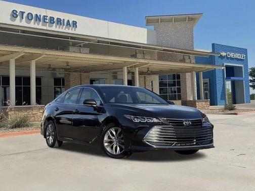 2019 Toyota Avalon XLE