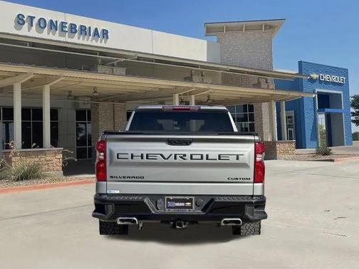 2023 Chevrolet Silverado 1500 Custom Trail Boss