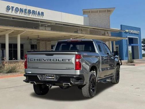 2023 Chevrolet Silverado 1500 Custom Trail Boss