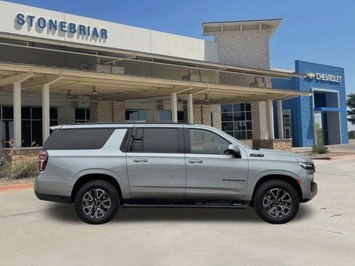 Sterling Gray Metallic 2023 Chevrolet Suburban 4WD Z71