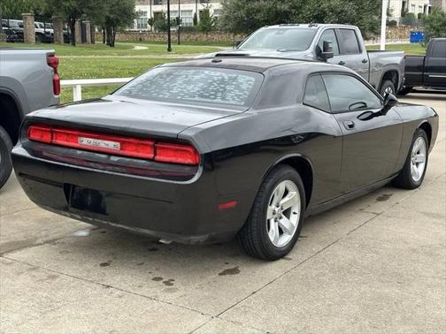 2010 Dodge Challenger SE