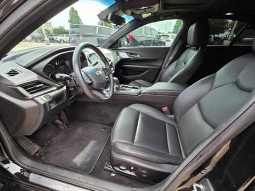 2023 Cadillac CT4 Luxury