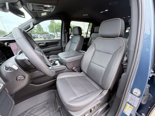 Lakeshore Blue Metallic 2025 Chevrolet Suburban Premier