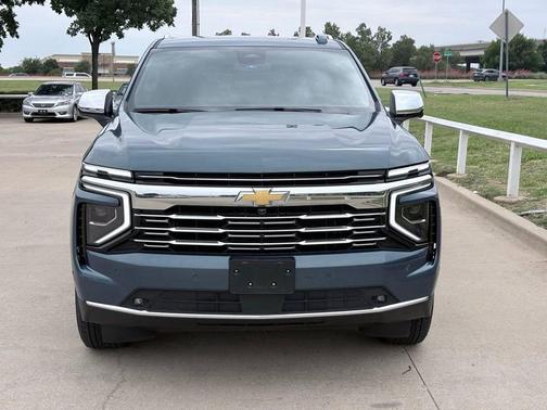 Lakeshore Blue Metallic 2025 Chevrolet Suburban Premier
