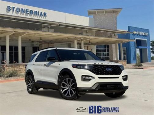 2023 Ford Explorer ST-Line