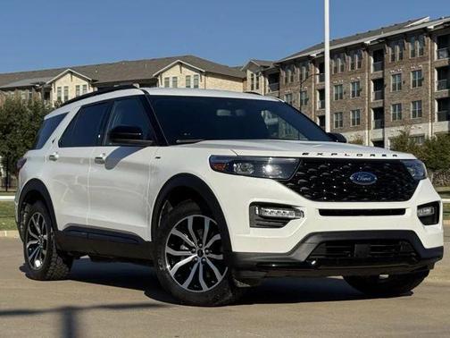 2023 Ford Explorer ST-Line