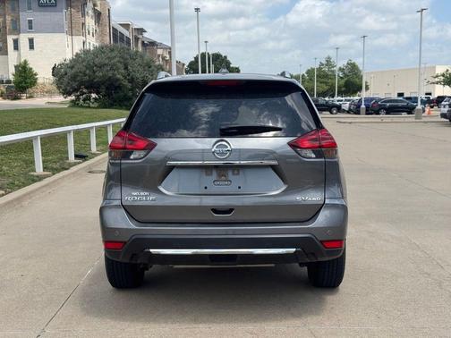 Gun Metallic 2020 Nissan Rogue SV