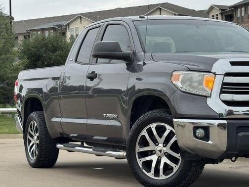 Magnetic Gray Metallic 2017 Toyota Tundra SR5