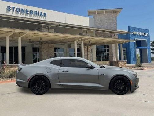 Satin Steel Metallic 2022 Chevrolet Camaro RWD Coupe LT1