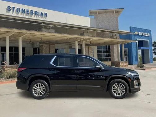 2022 Chevrolet Traverse LT Cloth