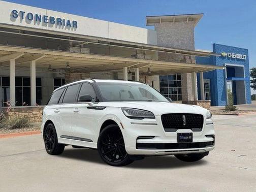 Pristine White Metallic Tri-Coat 2023 Lincoln Aviator Reserve