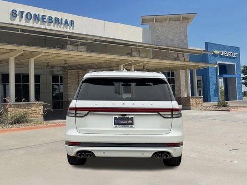 Pristine White Metallic Tri-Coat 2023 Lincoln Aviator Reserve