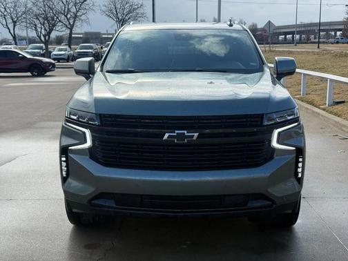 2024 Chevrolet Suburban RST