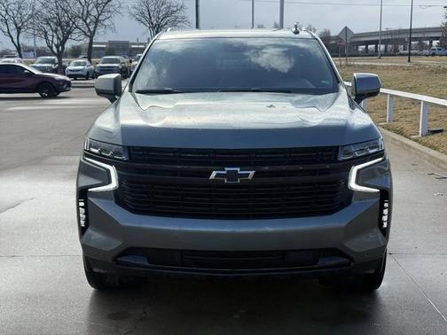 2024 Chevrolet Suburban RST