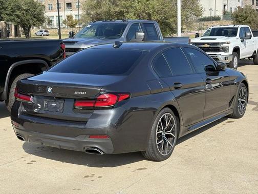 2021 BMW 540 540i