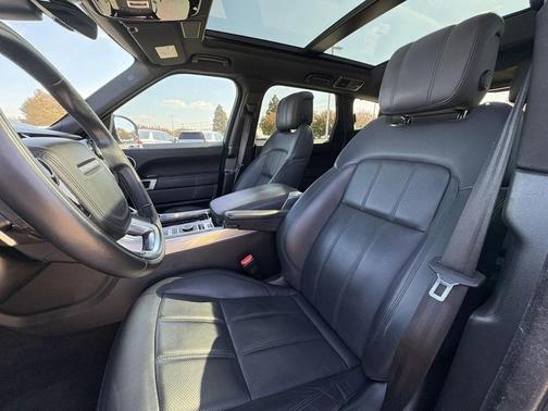 2022 Land Rover Range Rover Sport HSE Silver Edition