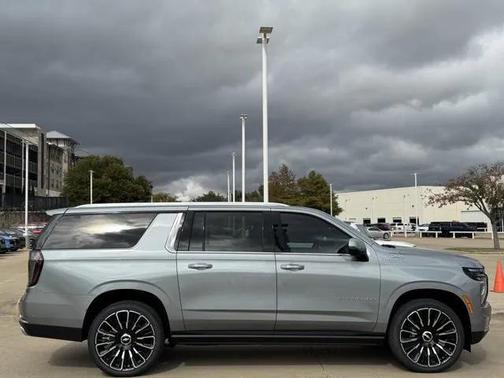 2026 Chevrolet Suburban High Country, 4WD