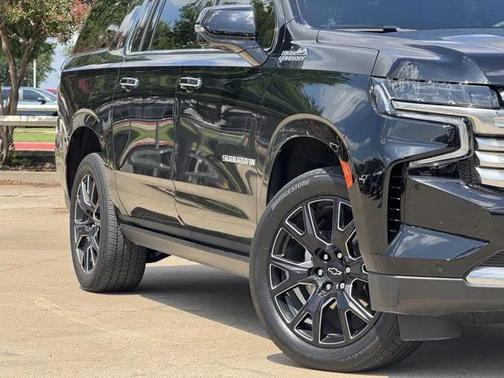 2023 Chevrolet Suburban 4WD High Country