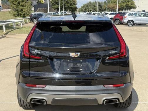 2020 Cadillac XT4 Premium Luxury
